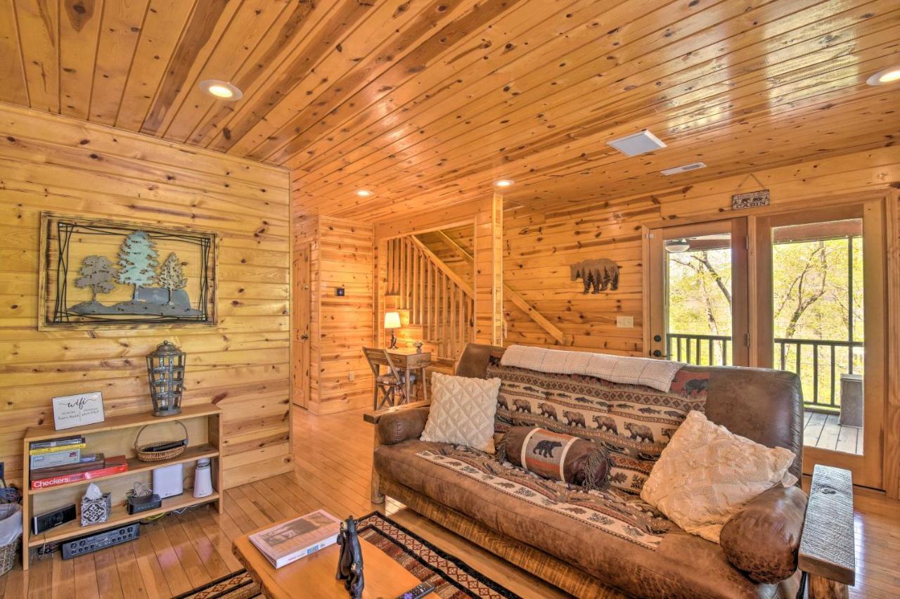 Cozy Hiawassee Cabin With Fire Pit And Mtn Views! Kültér fotó