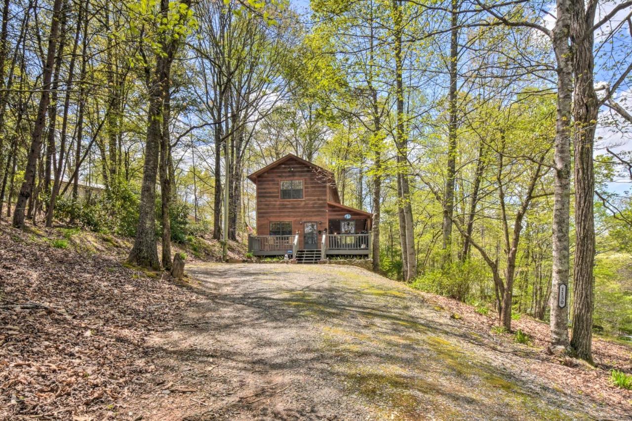 Cozy Hiawassee Cabin With Fire Pit And Mtn Views! Kültér fotó